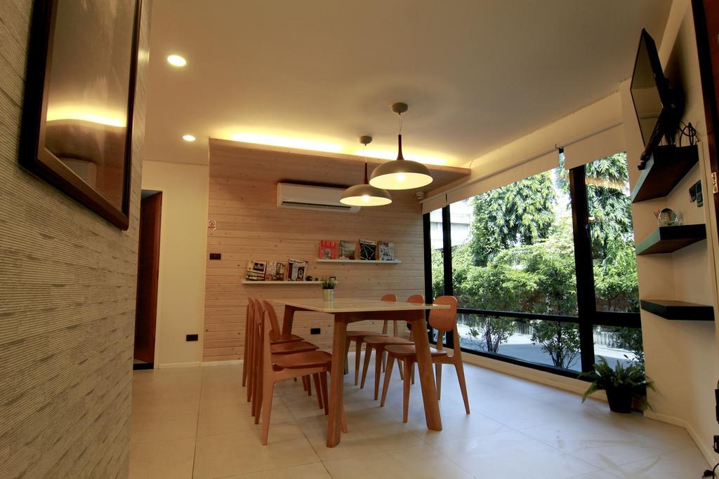 S Bloc Saladaeng Bed & Breakfast Bangkok Exterior foto