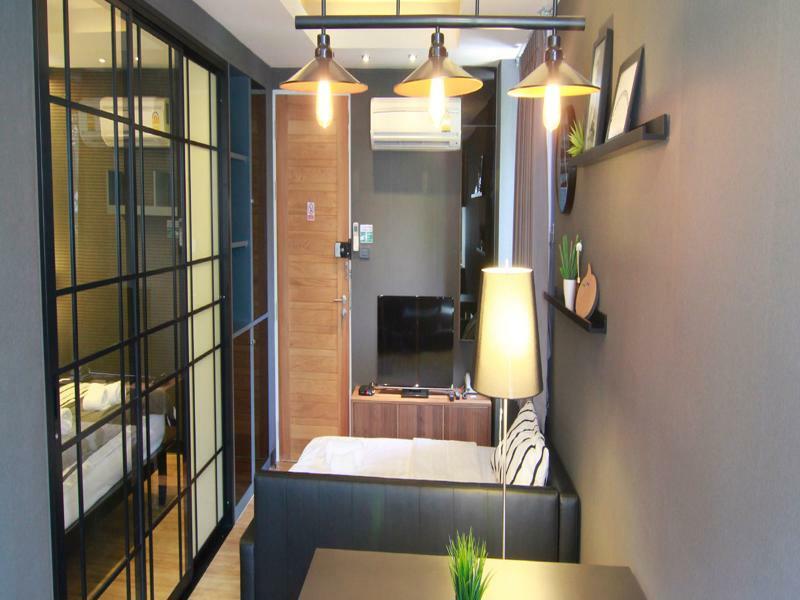 S Bloc Saladaeng Bed & Breakfast Bangkok Exterior foto