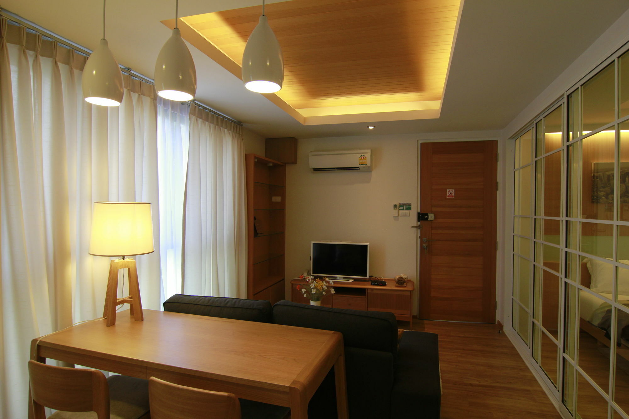 S Bloc Saladaeng Bed & Breakfast Bangkok Exterior foto
