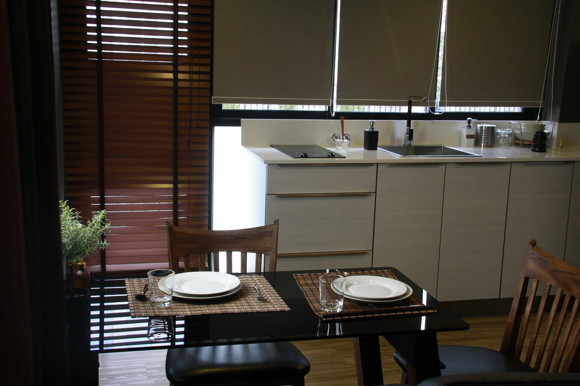 S Bloc Saladaeng Bed & Breakfast Bangkok Exterior foto